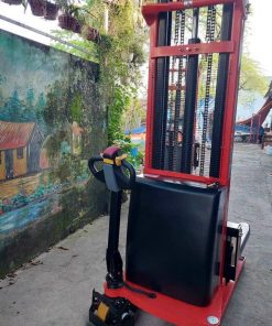 xe nâng bán tự động điện trợ lái