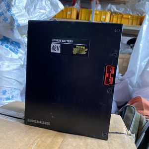 Bình ắc quy lithium 48V 10Ah gắn vào xe nâng tay điện EPT20H