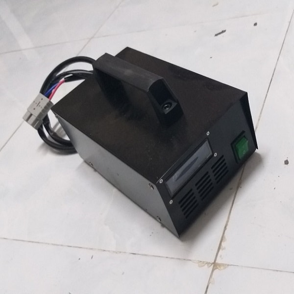 Bộ sạc xe nâng điện 24V cho xe nâng điện tự động