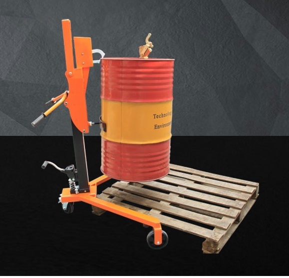 Xe nâng thùng phuy chân vuông gắp phi trên pallet 350kg DT350B