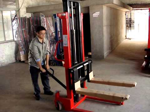 Xe nâng tay cao 2.5 mét HS15/25 1500kg 1.5 tấn