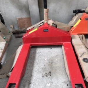 Xe nâng tay càng siêu rộng WPT25