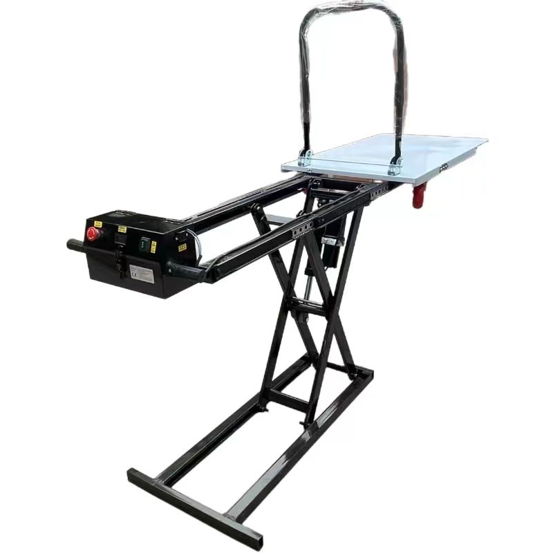 xe nâng mặt bàn điện leo xe tải